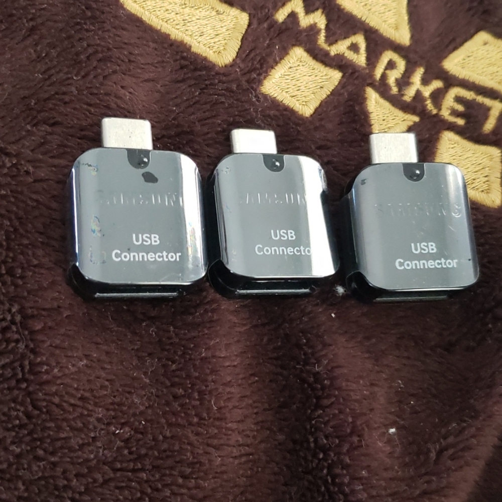 (3) Samsung USB connector